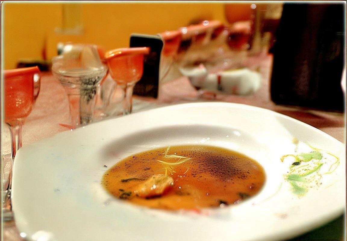 2017欧冠经典对决：卡拉巴赫逆袭切尔西，挑战英超巨头的激战回顾(图4)